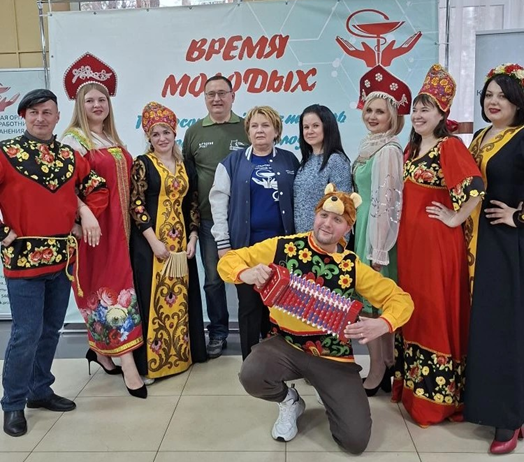 ремя молодых