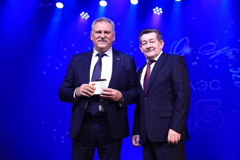 степано лазаре