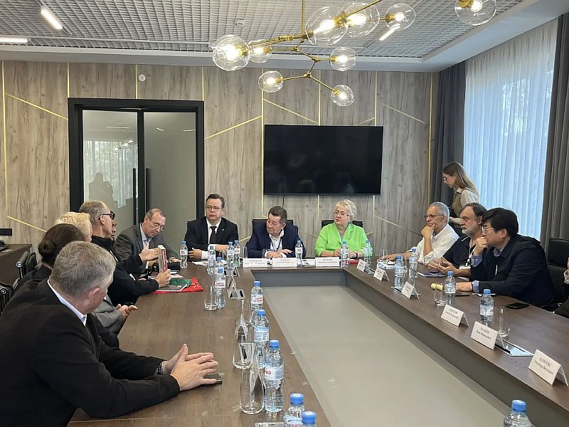 стреча с иностранными